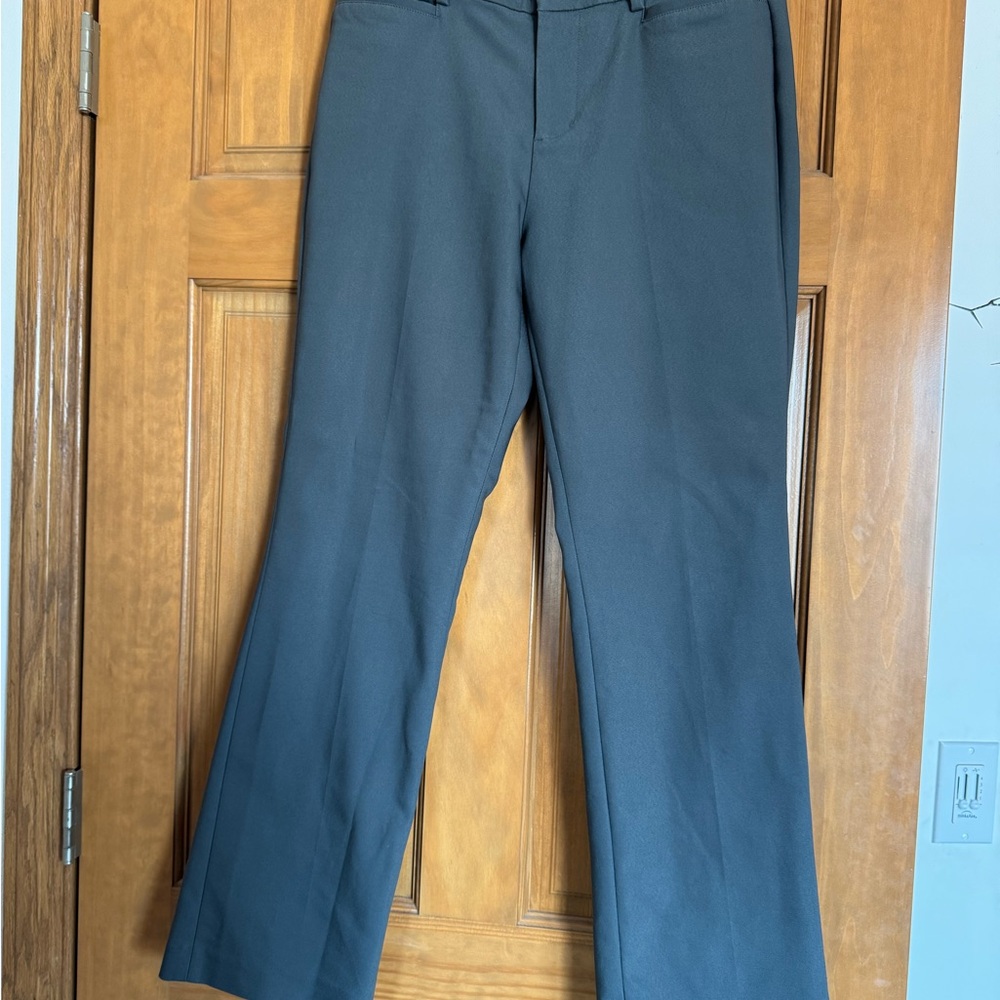 Liverpool Charcoal Trousers